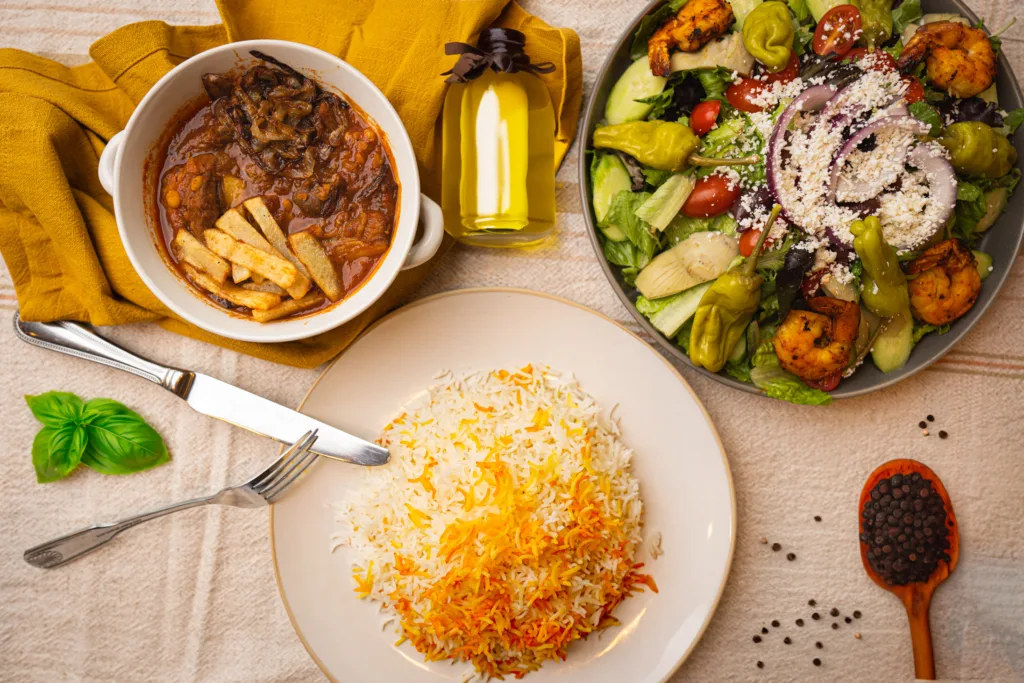 Stew of minced meat with salad